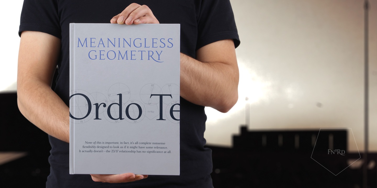 Ejemplo de fuente Fnord Twenty Three Condensed